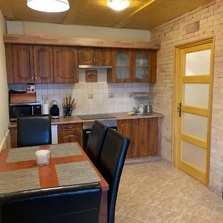 Kenese Panoráma Apartman 2 * Balatonkenese