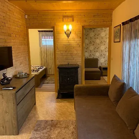 Kenese Panoráma Apartman 2 *